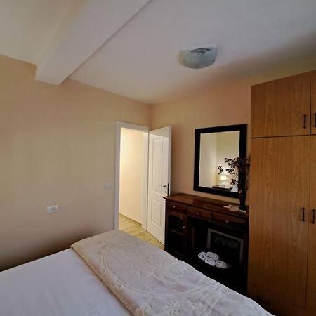 Quiet, Cozy, Luminous Apartment Tirana Exteriér fotografie